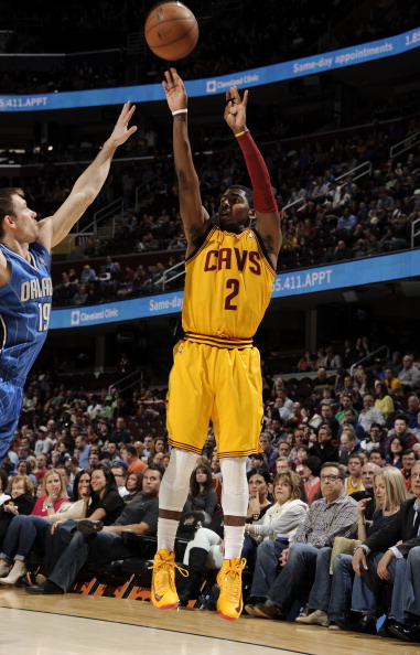 齐沃：劳塔罗被外界持续批评并不公平，他在德比前两天发烧了