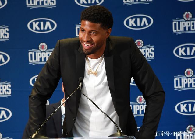 哈卡主场一处看台被大火烧毁，俱乐部目前已展开调查