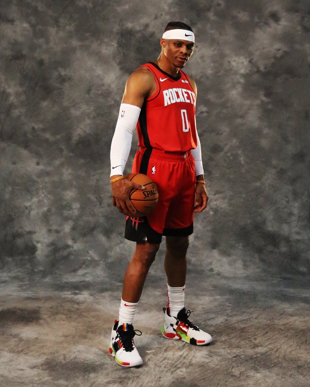 辽宁90-79合肥2喜2忧！布朗赵森展价值，篮板被虐，姜宇星无球权