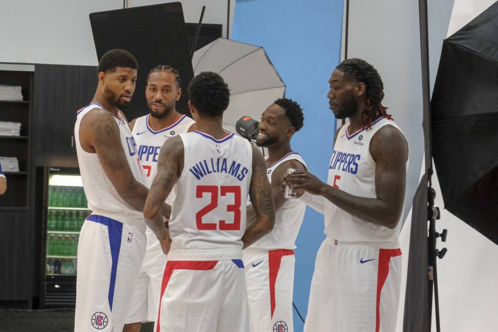 健身教练转行短跑选手拿下银牌刀锋战士减重几十公斤拿下银牌