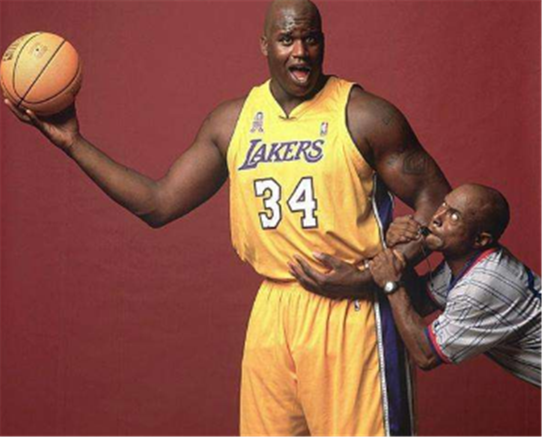 普利西奇成为英雄，AC米兰逆转都灵，重返意甲榜首