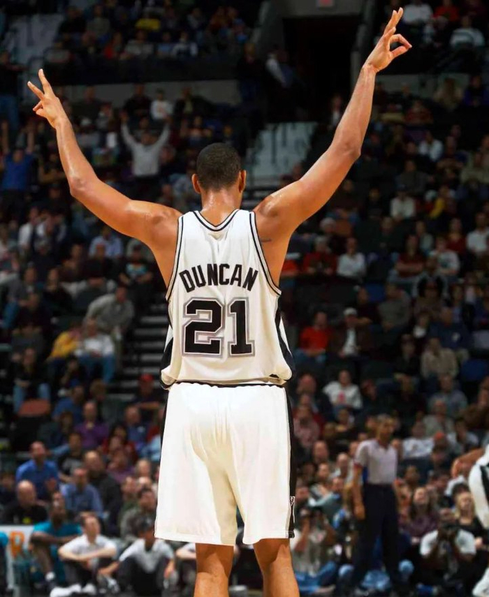 博努奇：小基耶萨可能踢附加赛；球员明白穿意大利球衣的责任