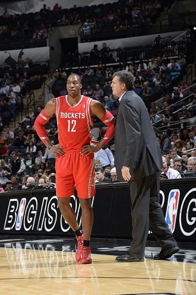 勒沃库森官方：球队主帅尤尔曼德因个人原因缺席今日对阵纽卡