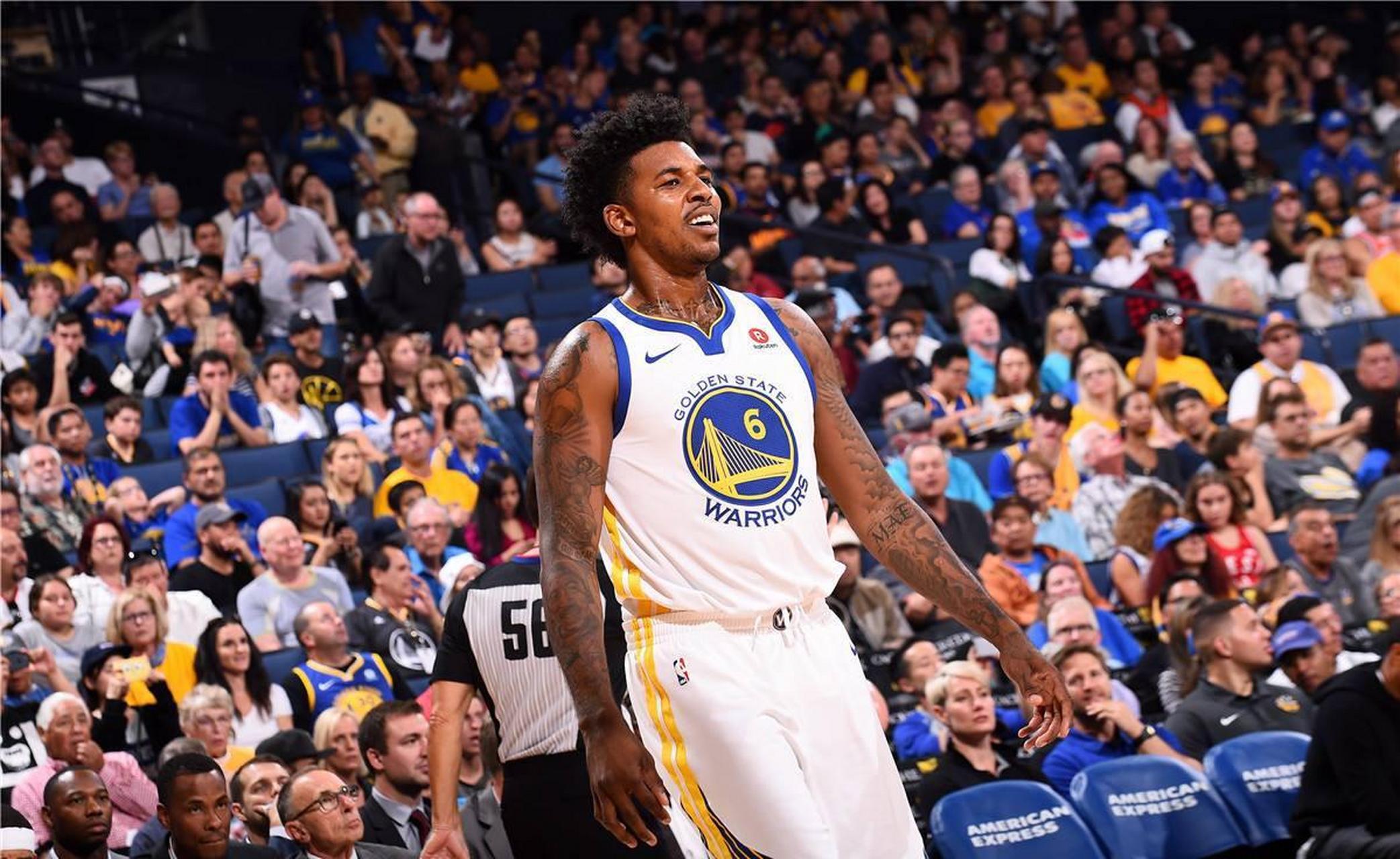 篮球篮网球队内部训练赛完成